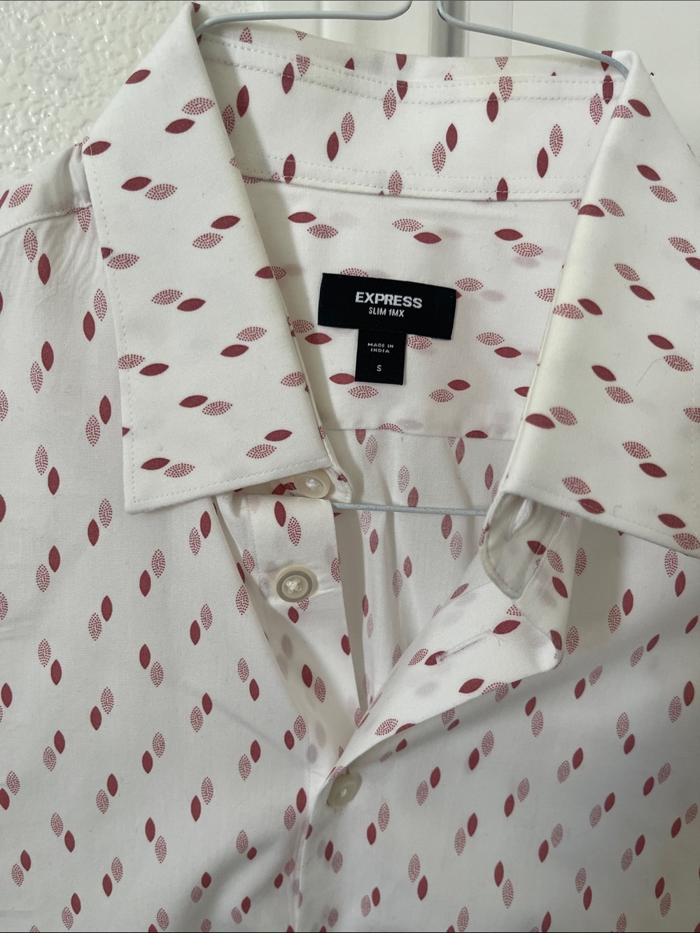 Express Men's White Button-Down Shirt with Red Leaf Motif